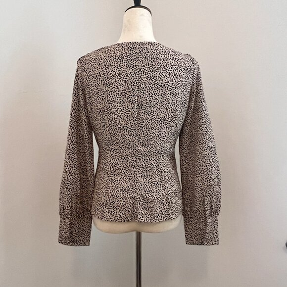 Cheetah-Print Long Sleeve Button-Up Top from Lulus - Size Medium - Picture 6 of 11